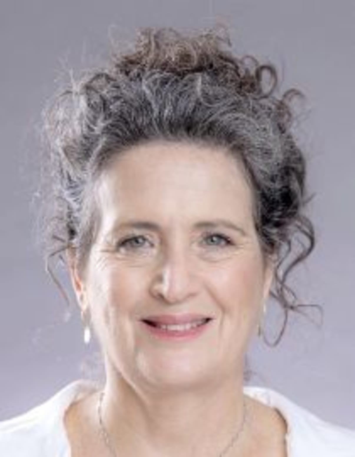 תמונת פורטרט של בעל המקצוע