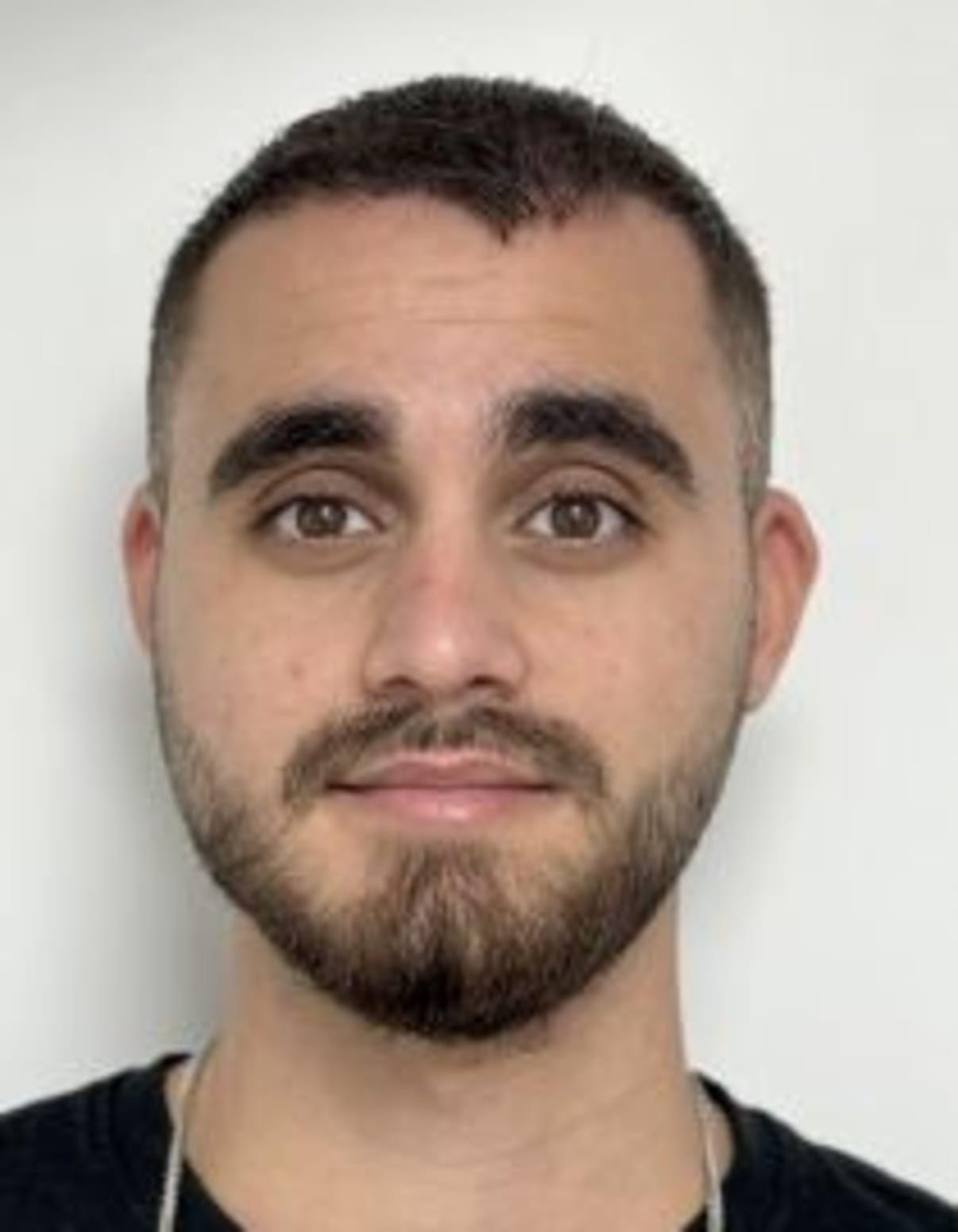 תמונת פורטרט של בעל המקצוע