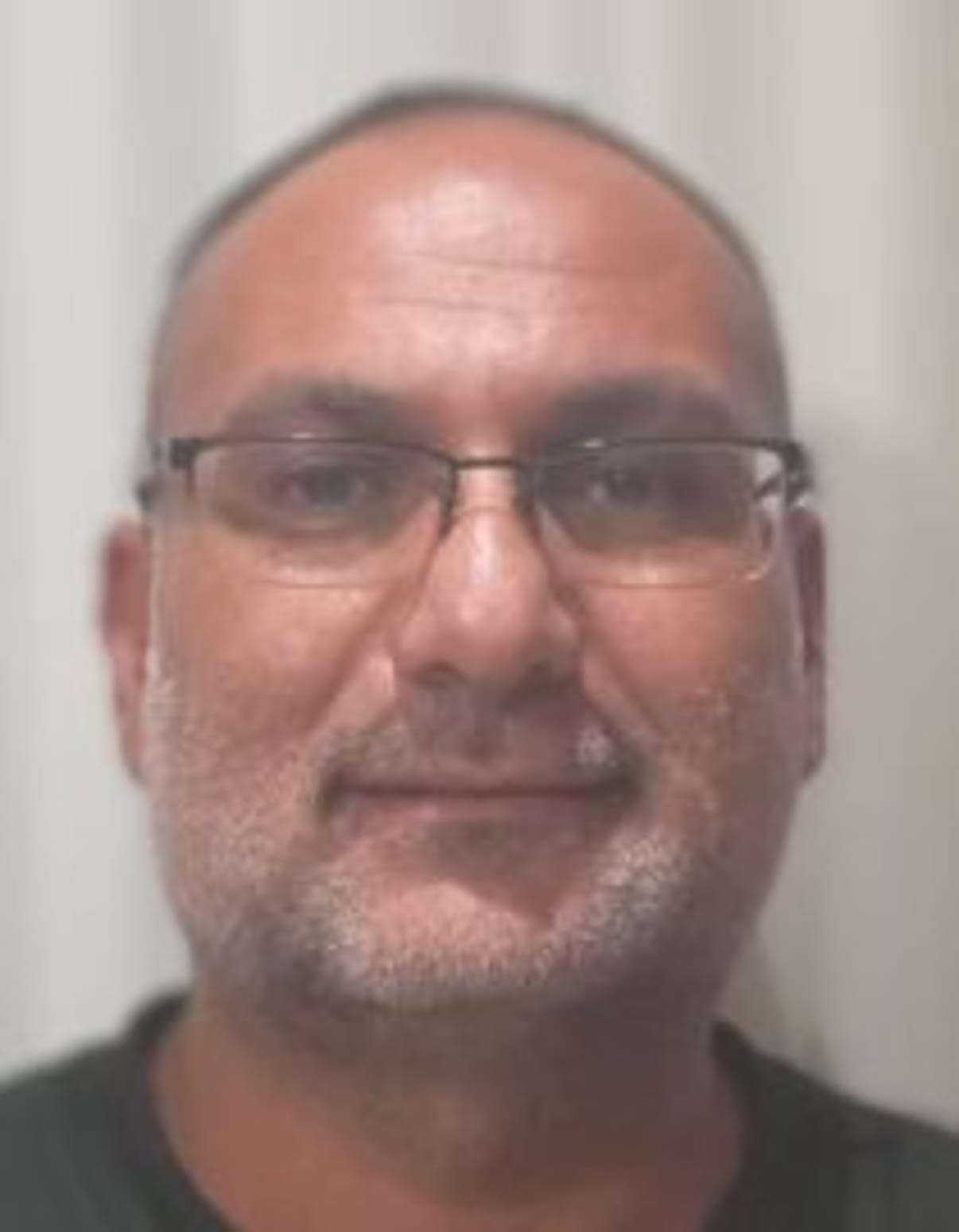 תמונת פורטרט של בעל המקצוע