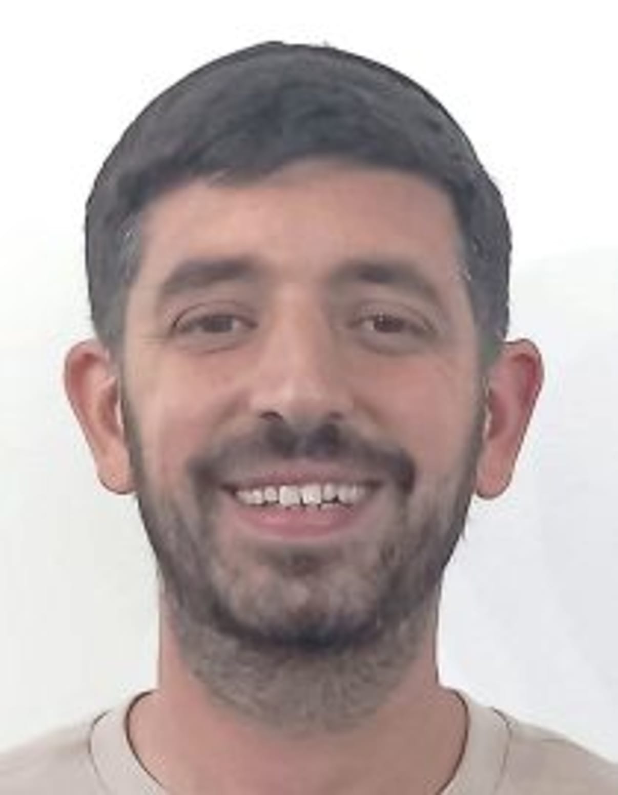 תמונת פורטרט של בעל המקצוע