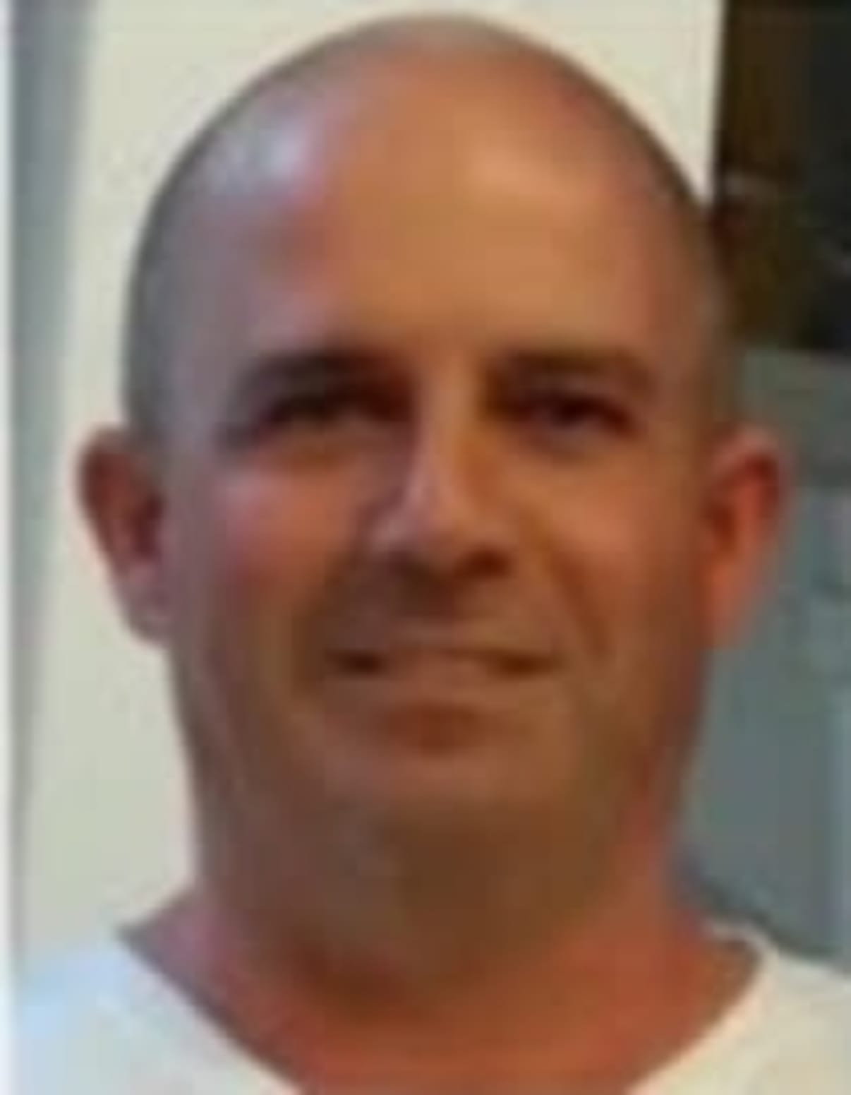 תמונת פורטרט של בעל המקצוע