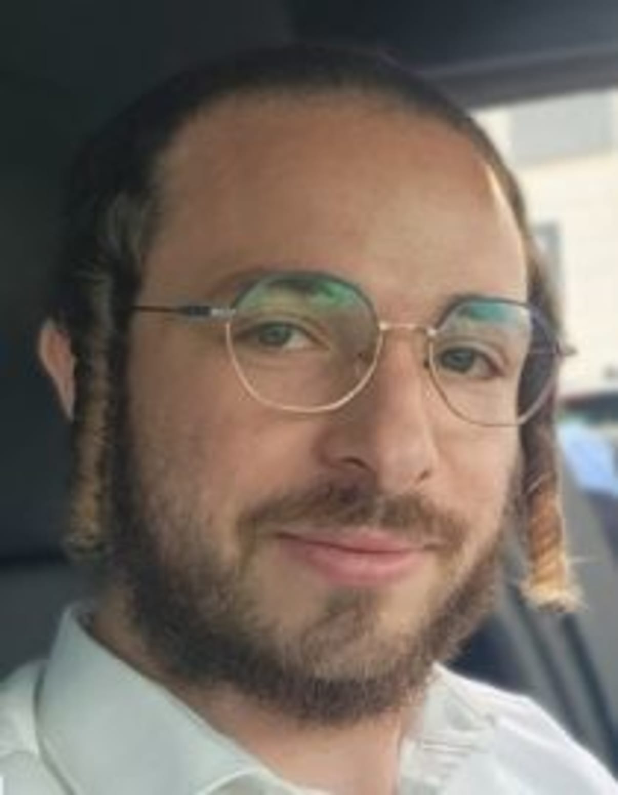 תמונת פורטרט של בעל המקצוע