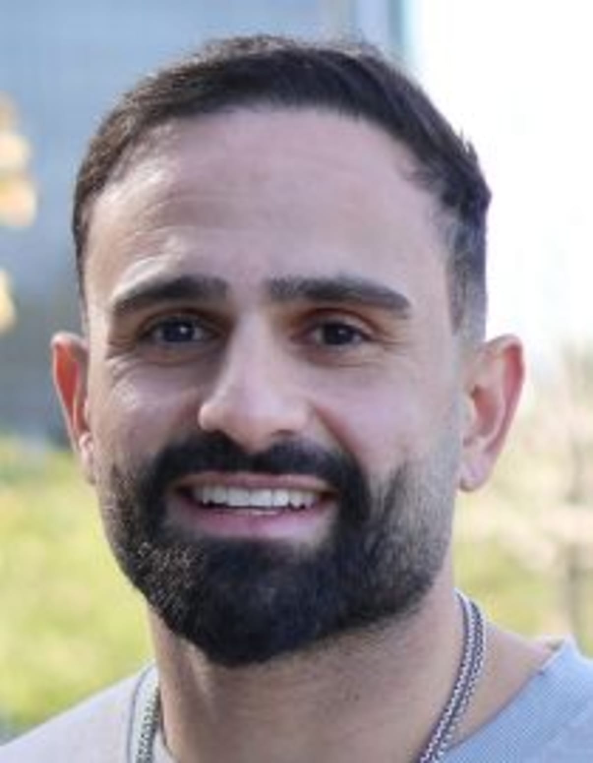 תמונת פורטרט של בעל המקצוע