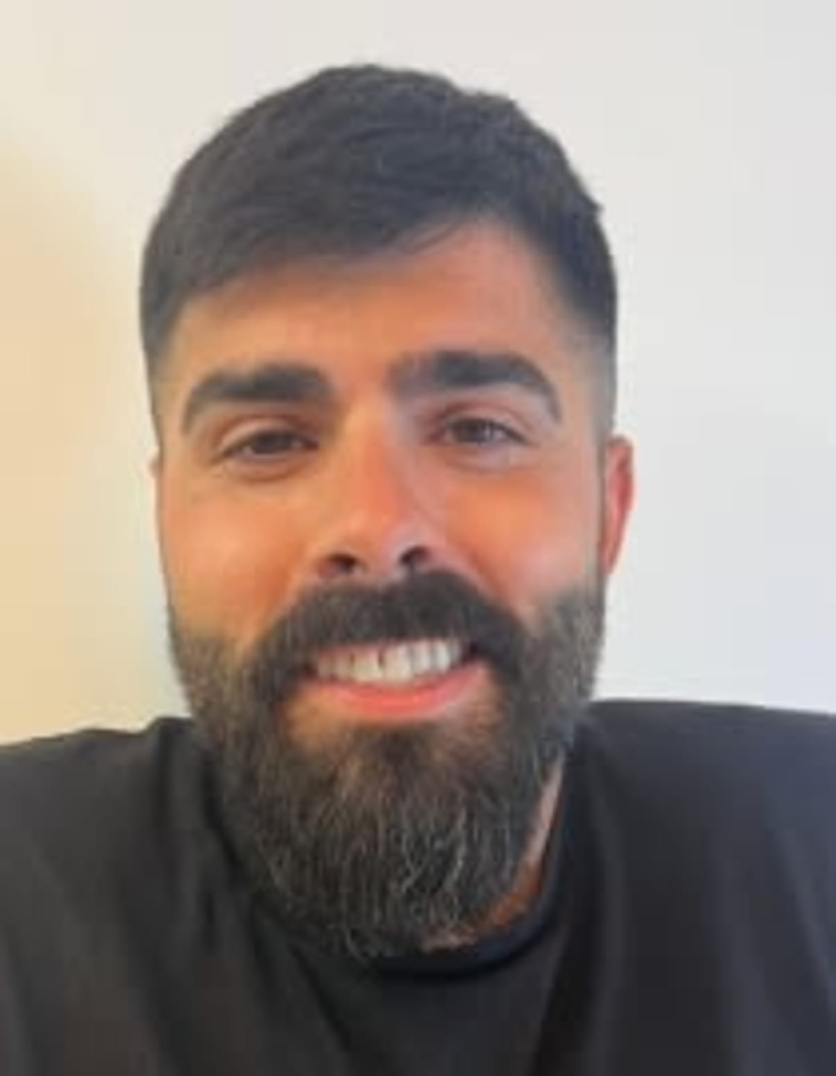 תמונת פורטרט של בעל המקצוע תמונת פורטרט של בעל המקצוע