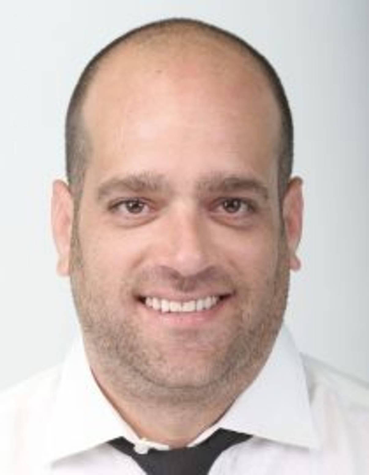 תמונת פורטרט של בעל המקצוע