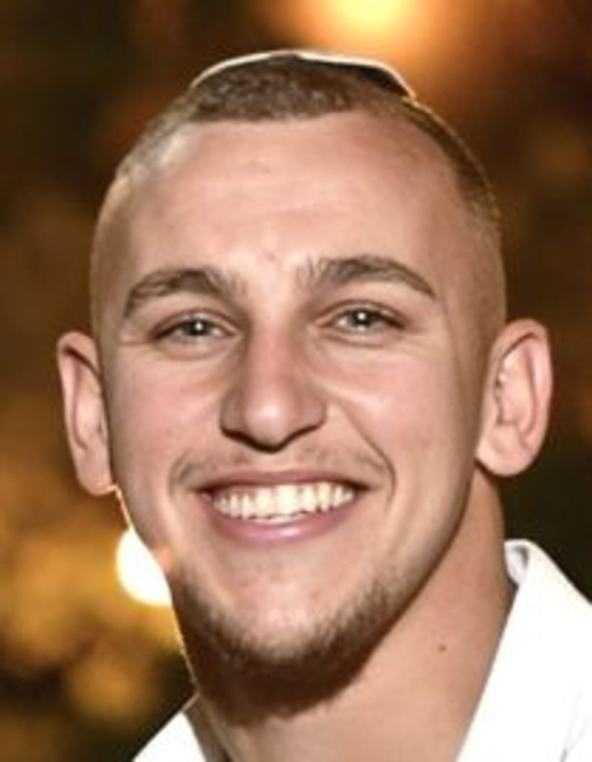 תמונת פורטרט של בעל המקצוע