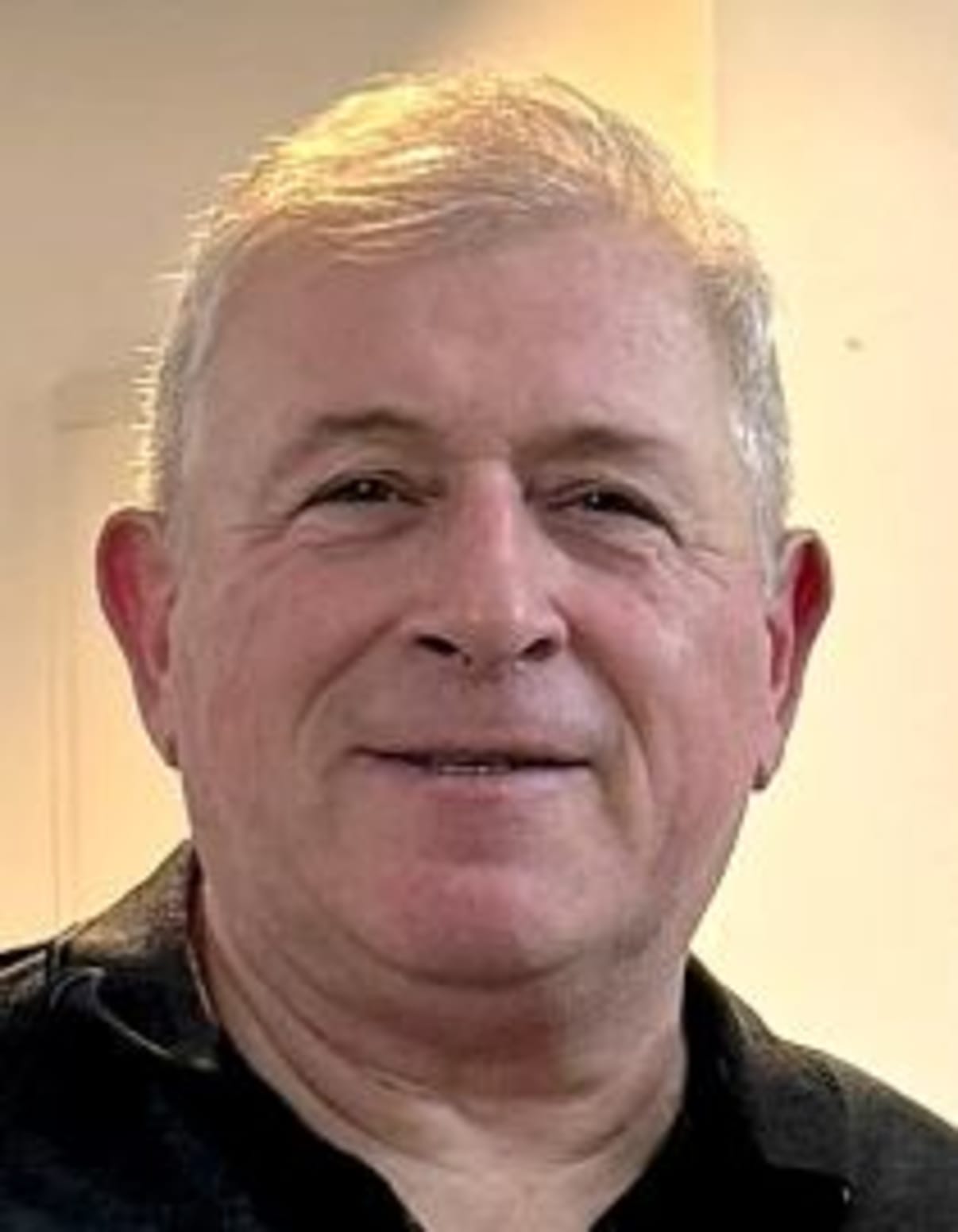 תמונת פורטרט של בעל המקצוע