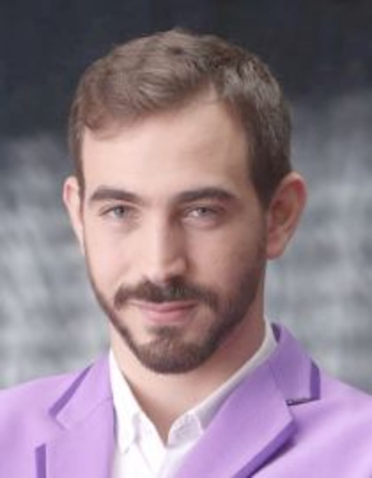 תמונת פורטרט של בעל המקצוע