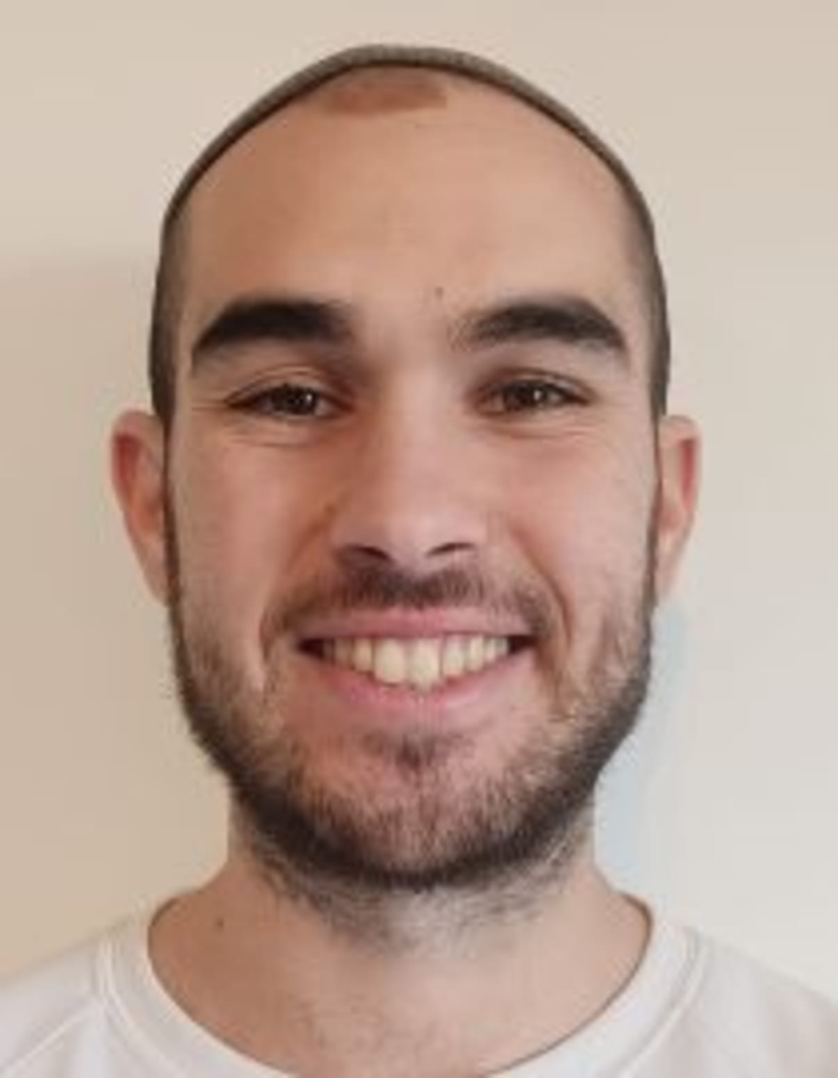 תמונת פורטרט של בעל המקצוע