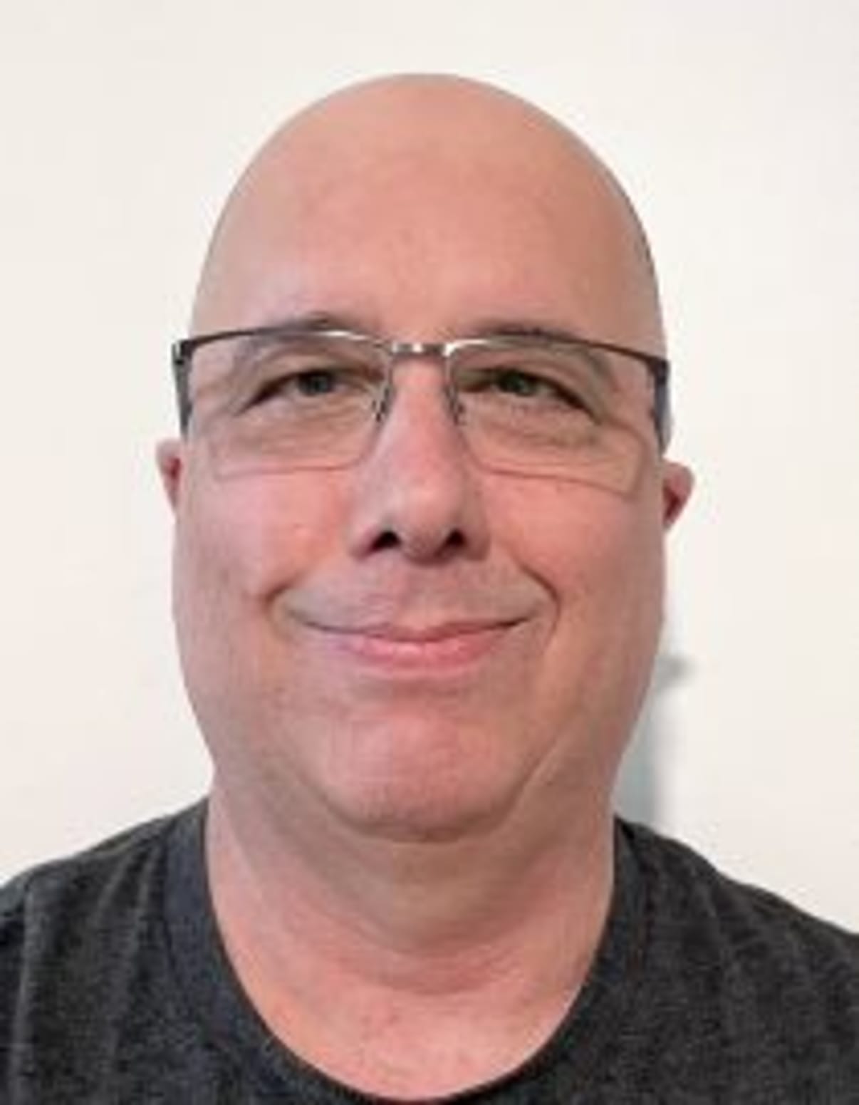 תמונת פורטרט של בעל המקצוע