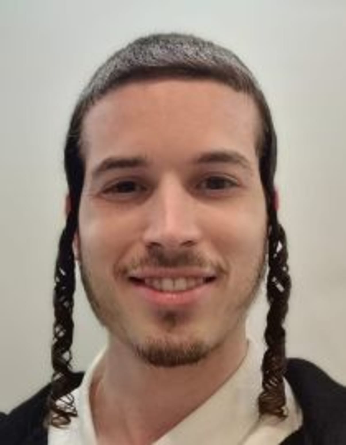 תמונת פורטרט של בעל המקצוע