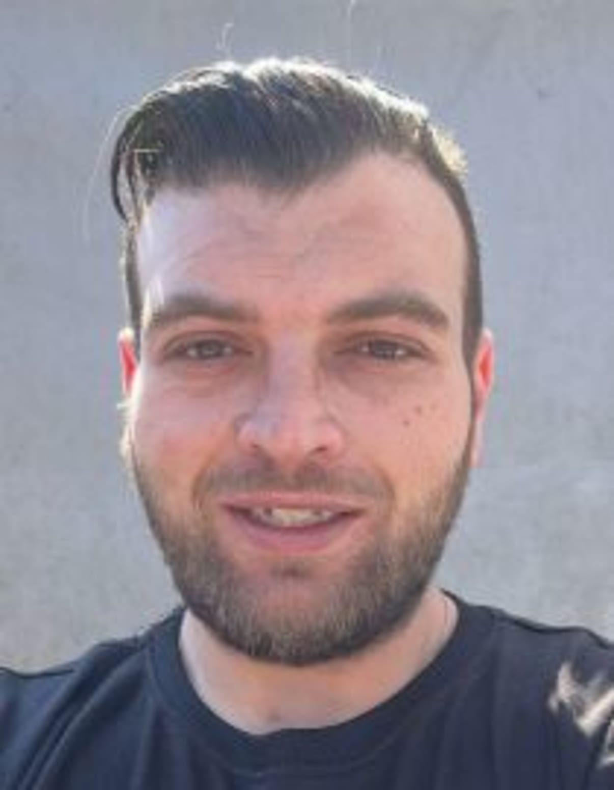 תמונת פורטרט של בעל המקצוע