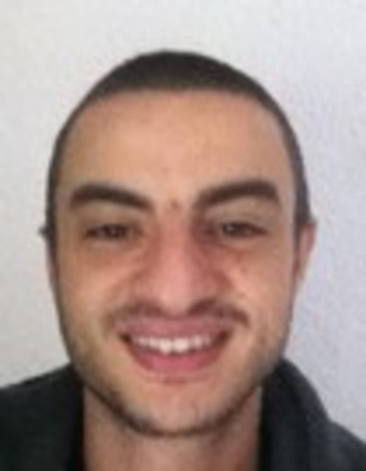 תמונת פורטרט של בעל המקצוע