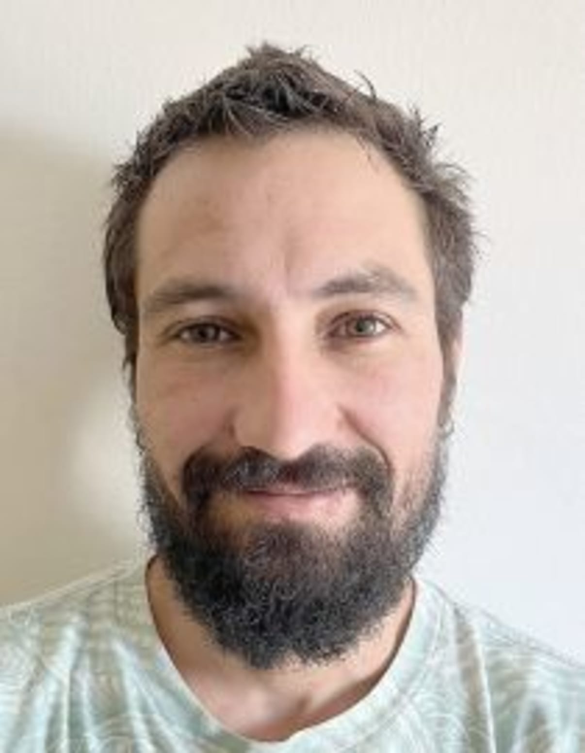 תמונת פורטרט של בעל המקצוע