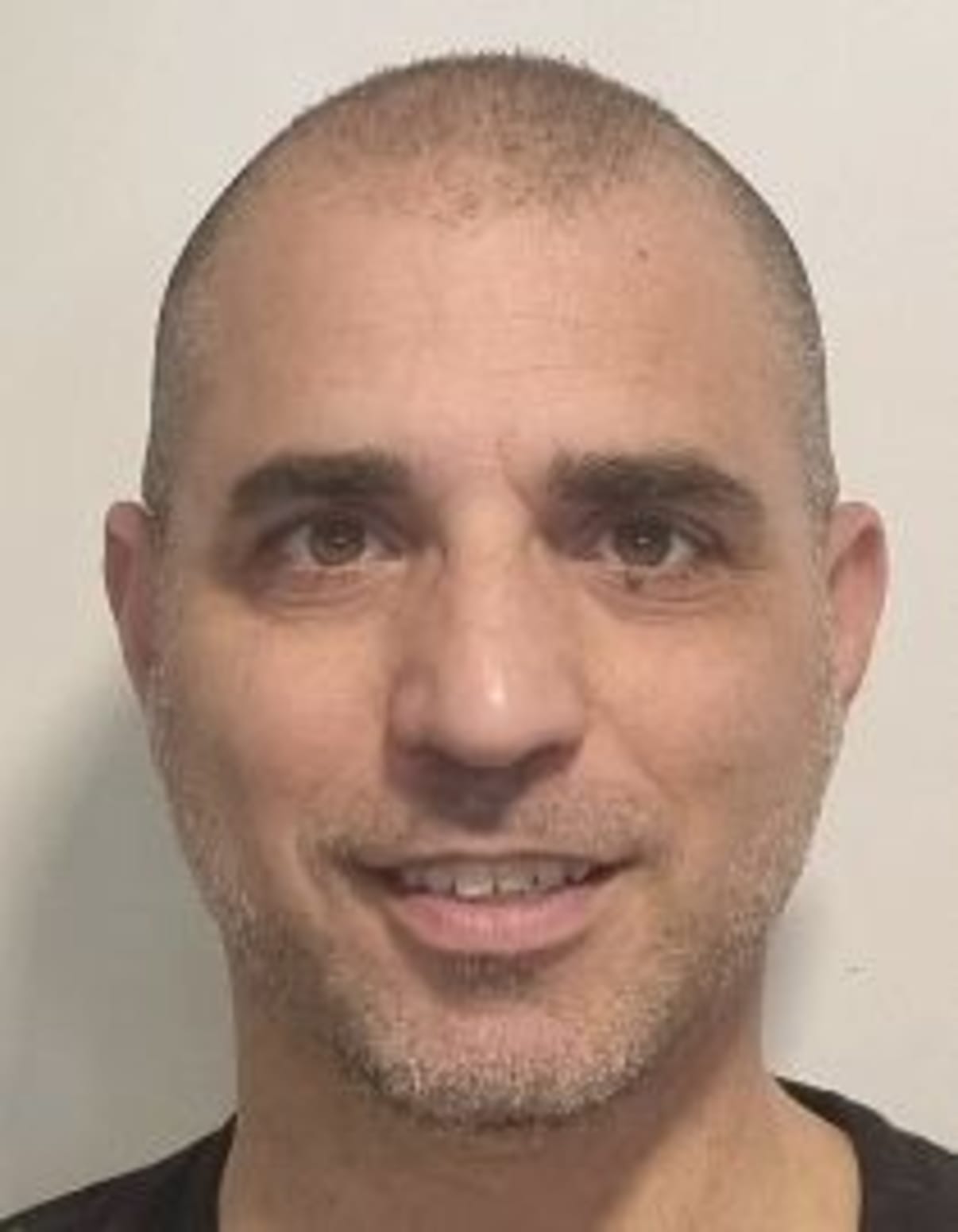 תמונת פורטרט של בעל המקצוע