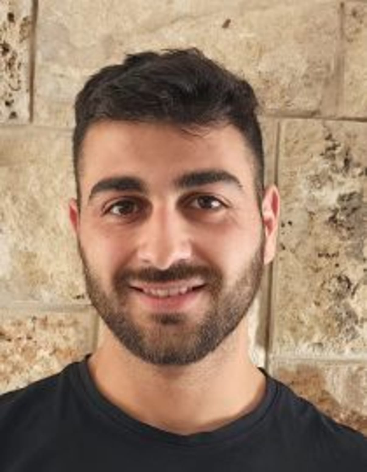 תמונת פורטרט של בעל המקצוע