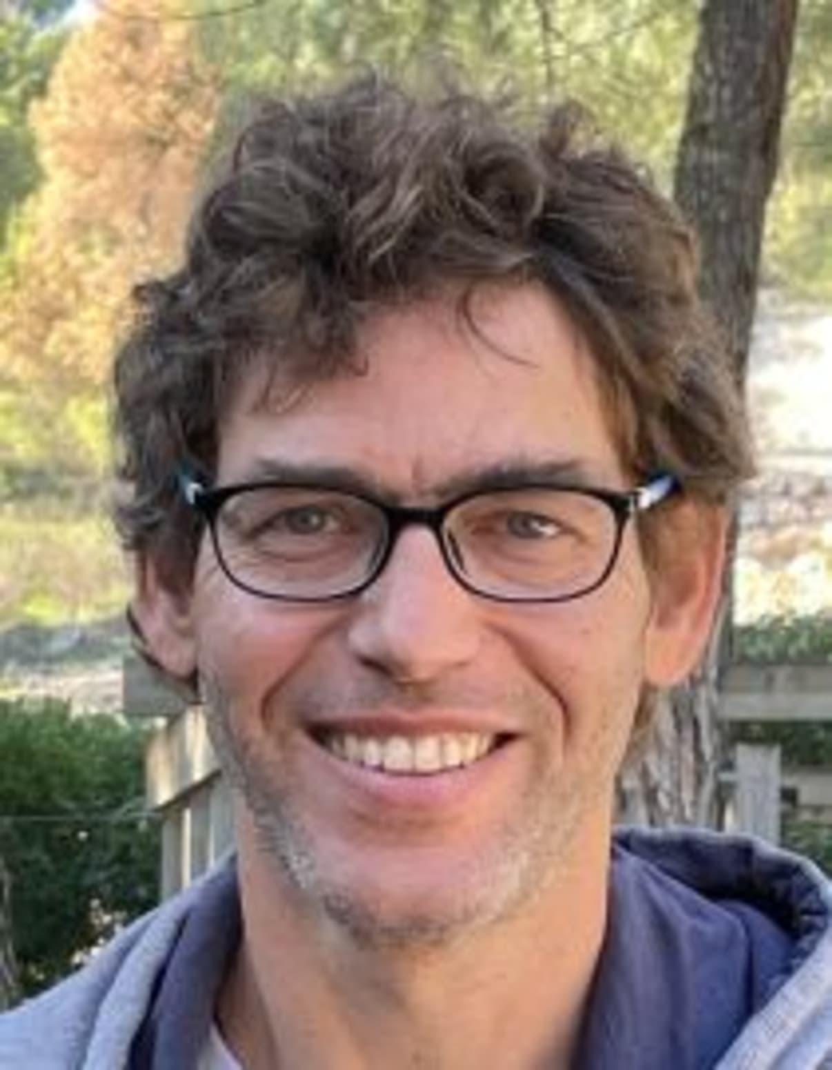 תמונת פורטרט של בעל המקצוע