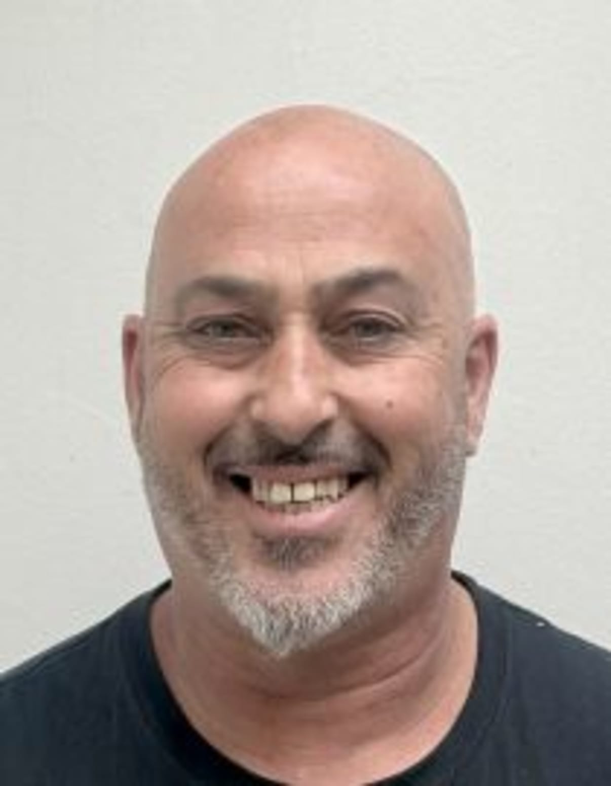 תמונת פורטרט של בעל המקצוע