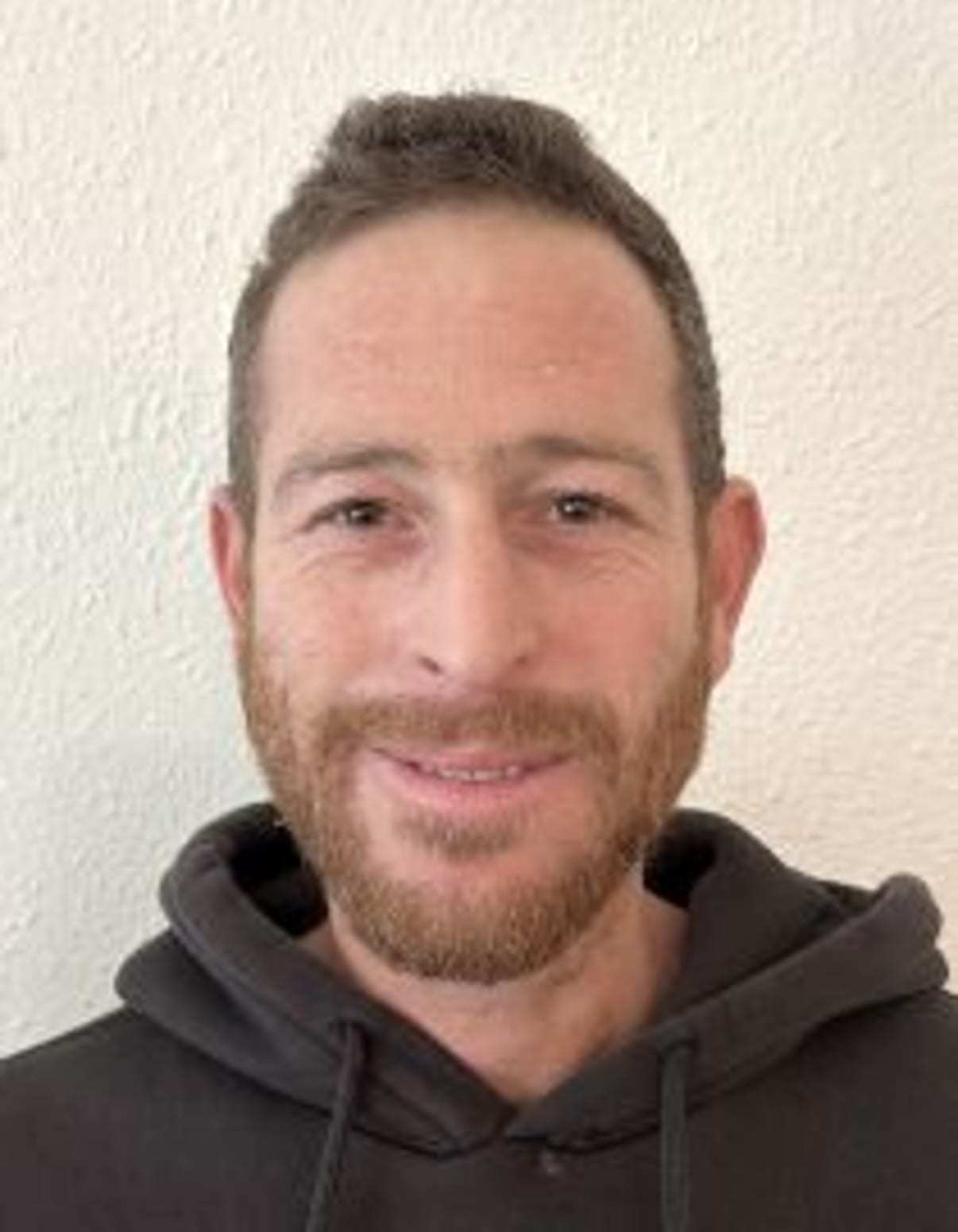 תמונת פורטרט של בעל המקצוע