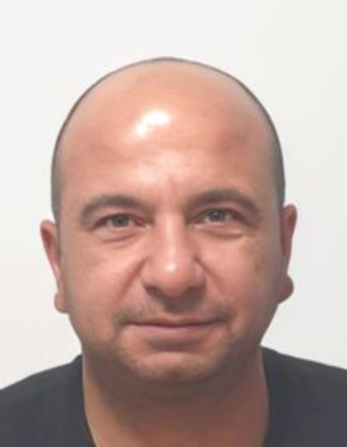 תמונת פורטרט של בעל המקצוע