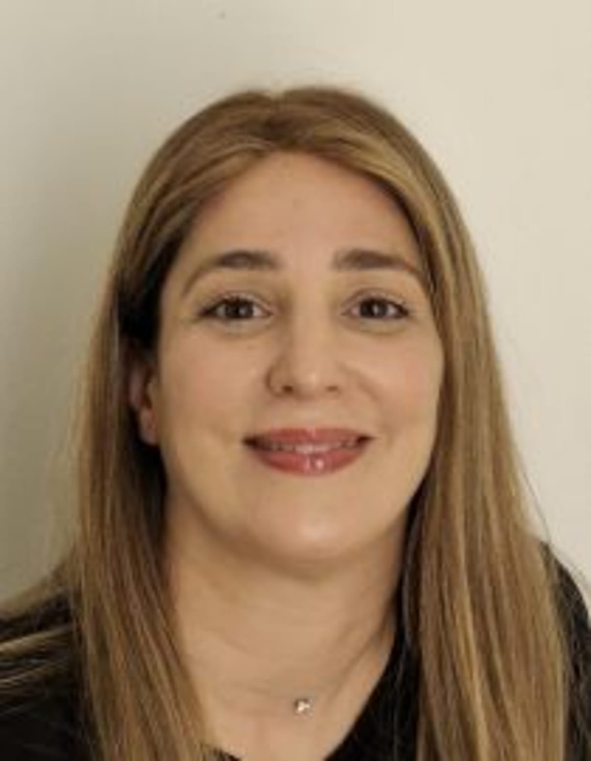 תמונת פורטרט של בעל המקצוע