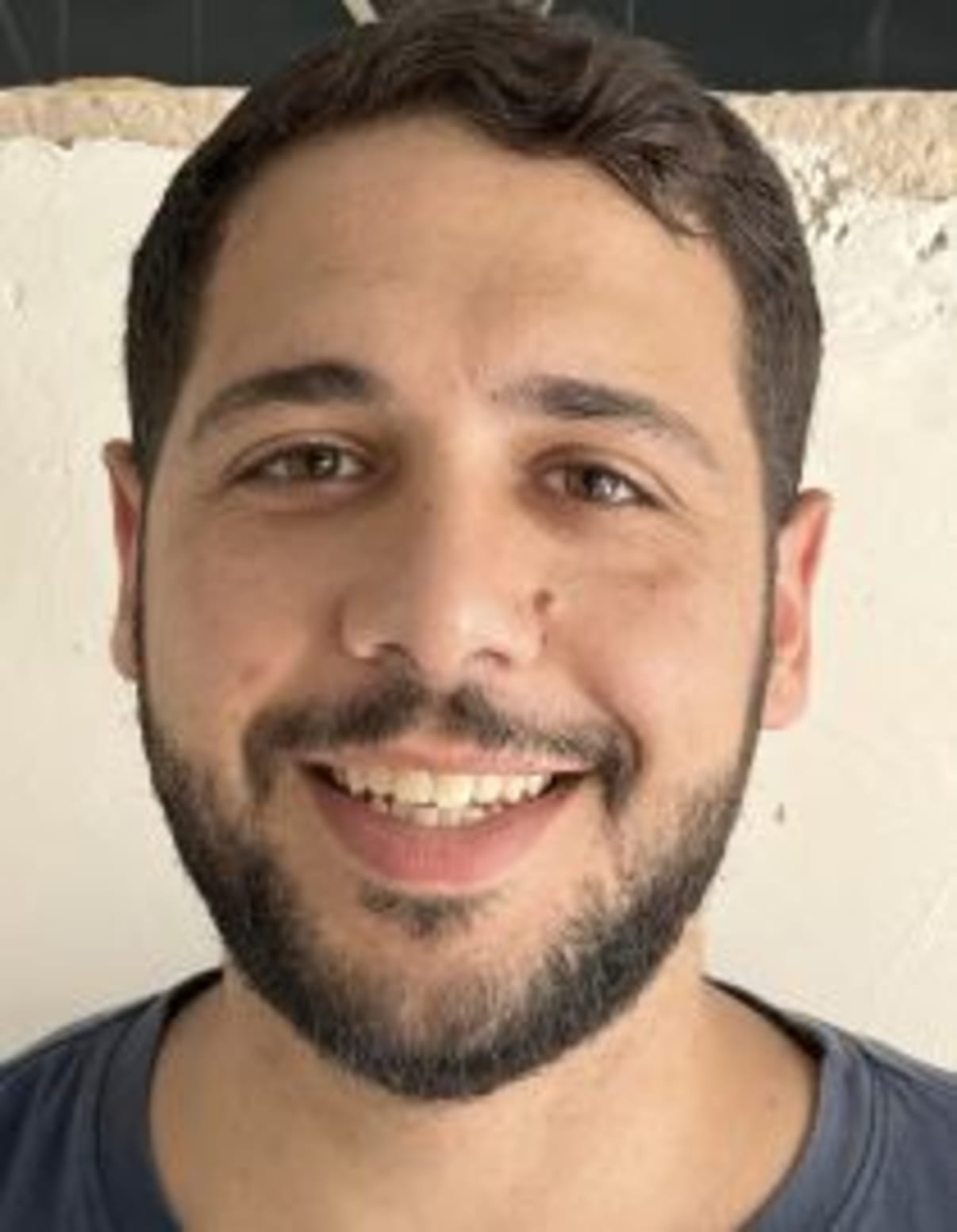 תמונת פורטרט של בעל המקצוע