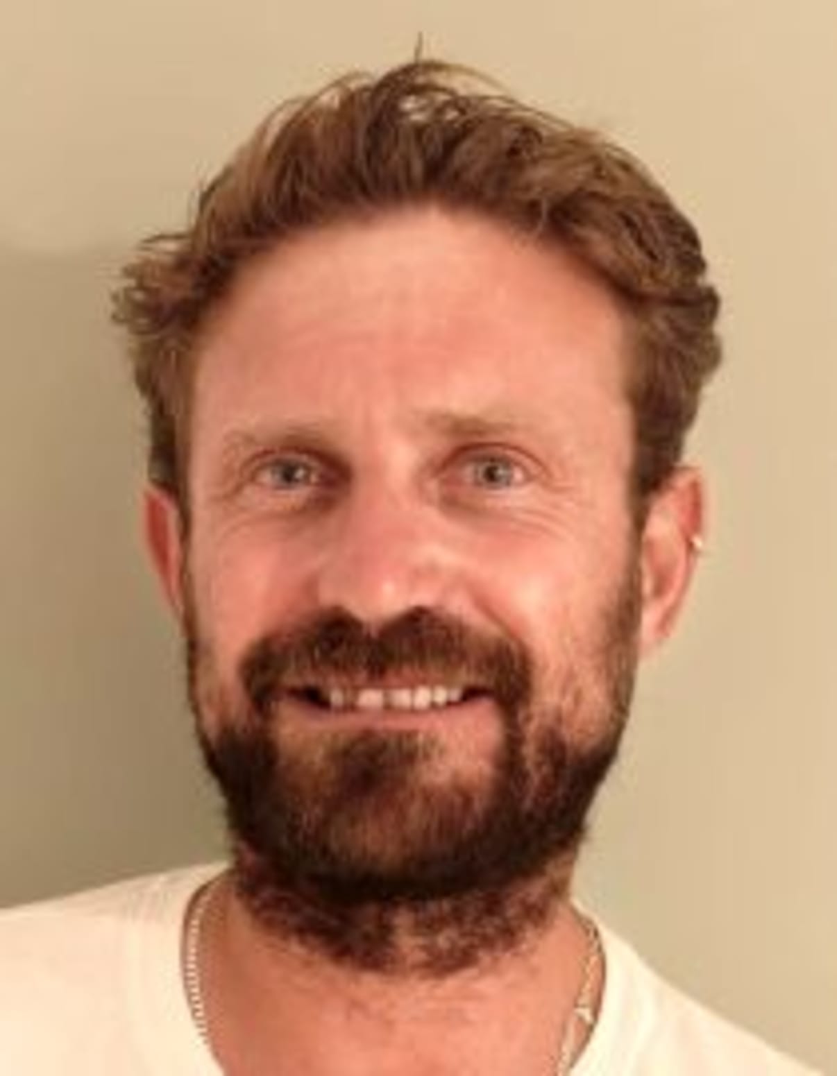 תמונת פורטרט של בעל המקצוע תמונת פורטרט של בעל המקצוע