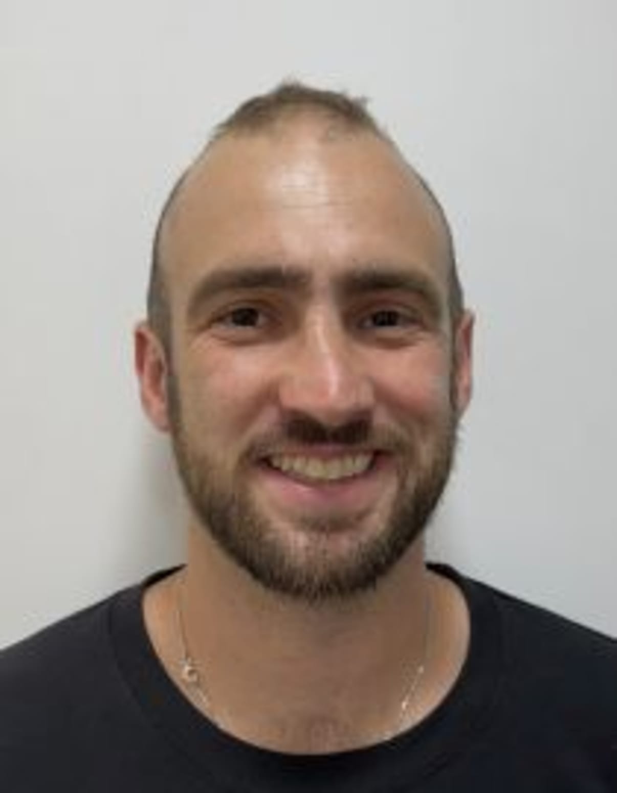 תמונת פורטרט של בעל המקצוע