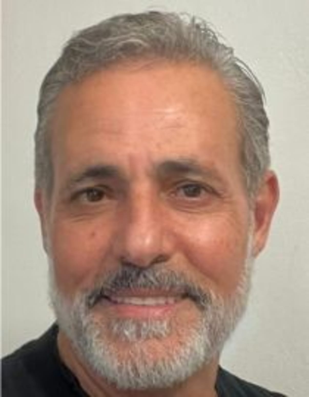 תמונת פורטרט של בעל המקצוע תמונת פורטרט של בעל המקצוע