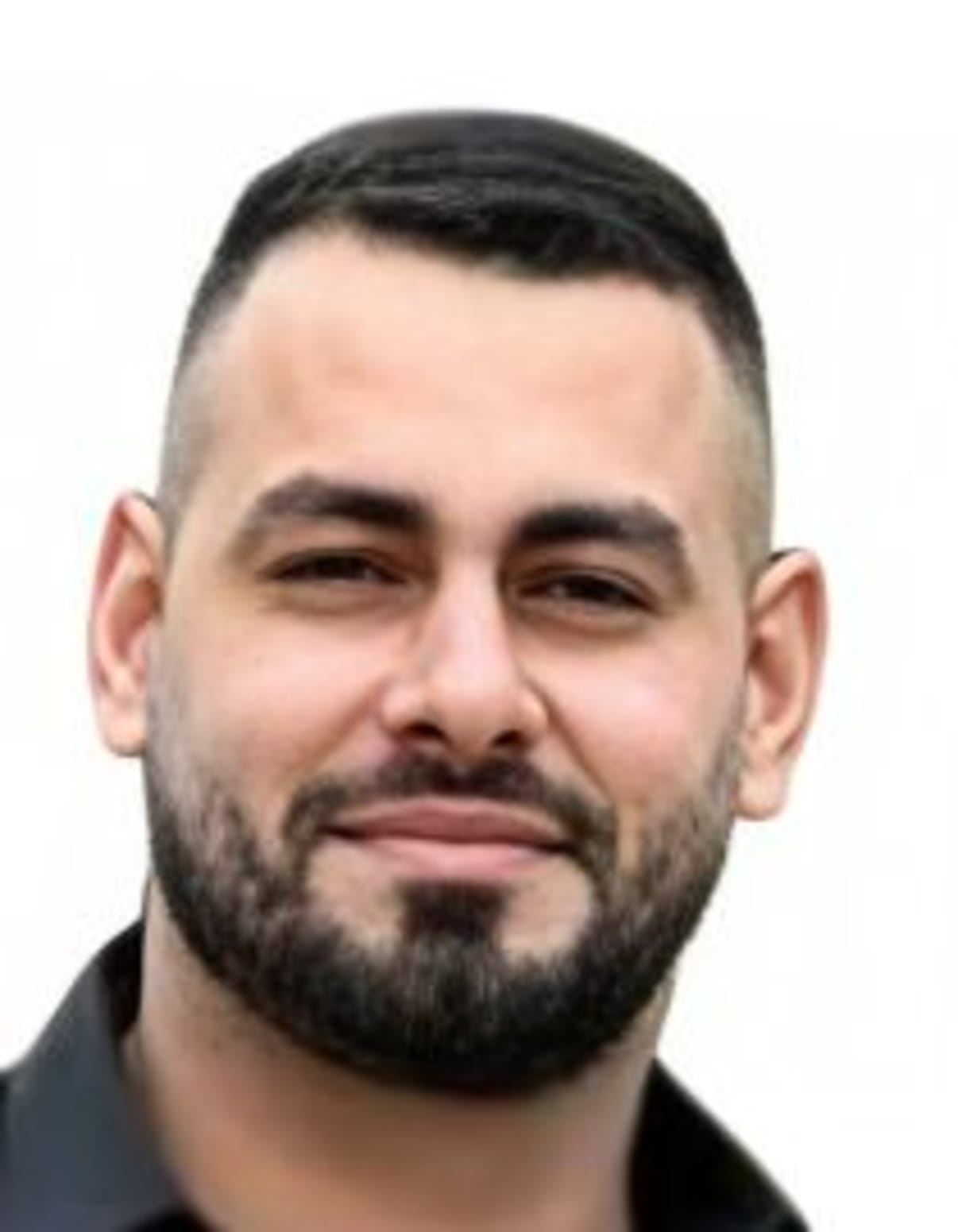 תמונת פורטרט של בעל המקצוע