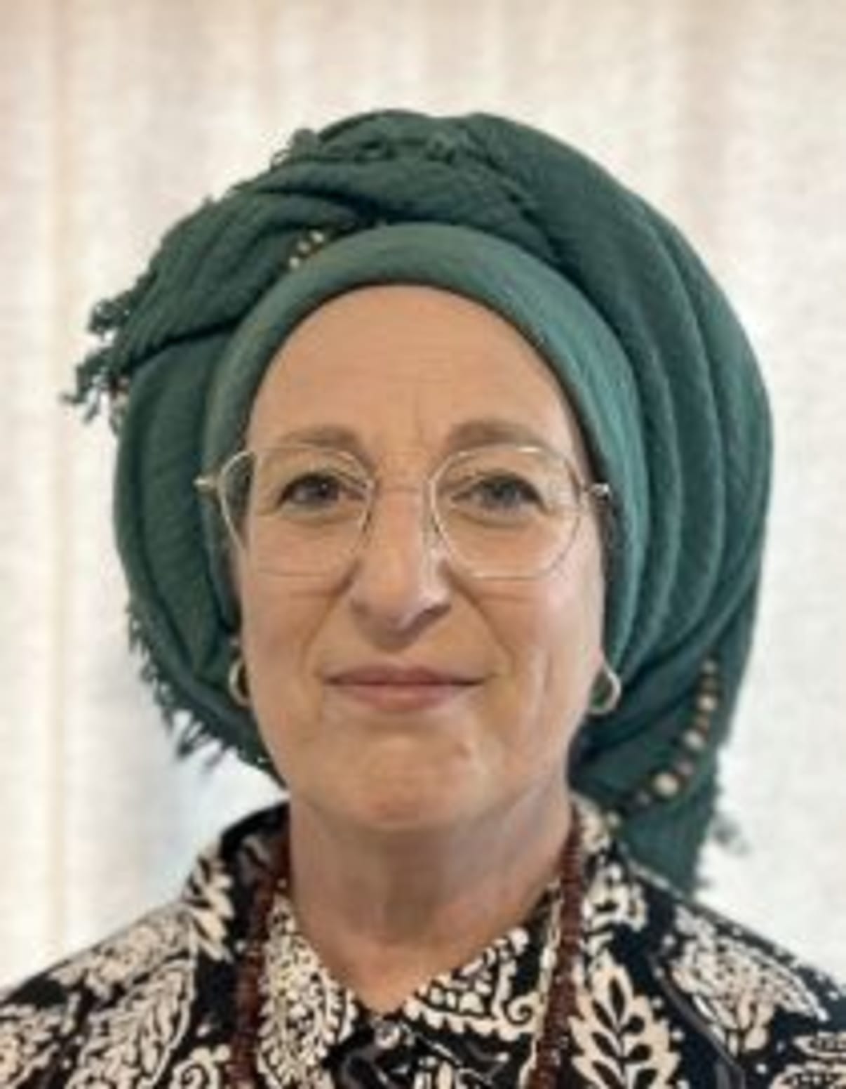 תמונת פורטרט של בעל המקצוע