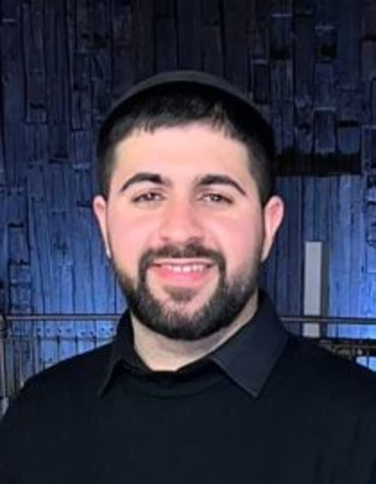 תמונת פורטרט של בעל המקצוע