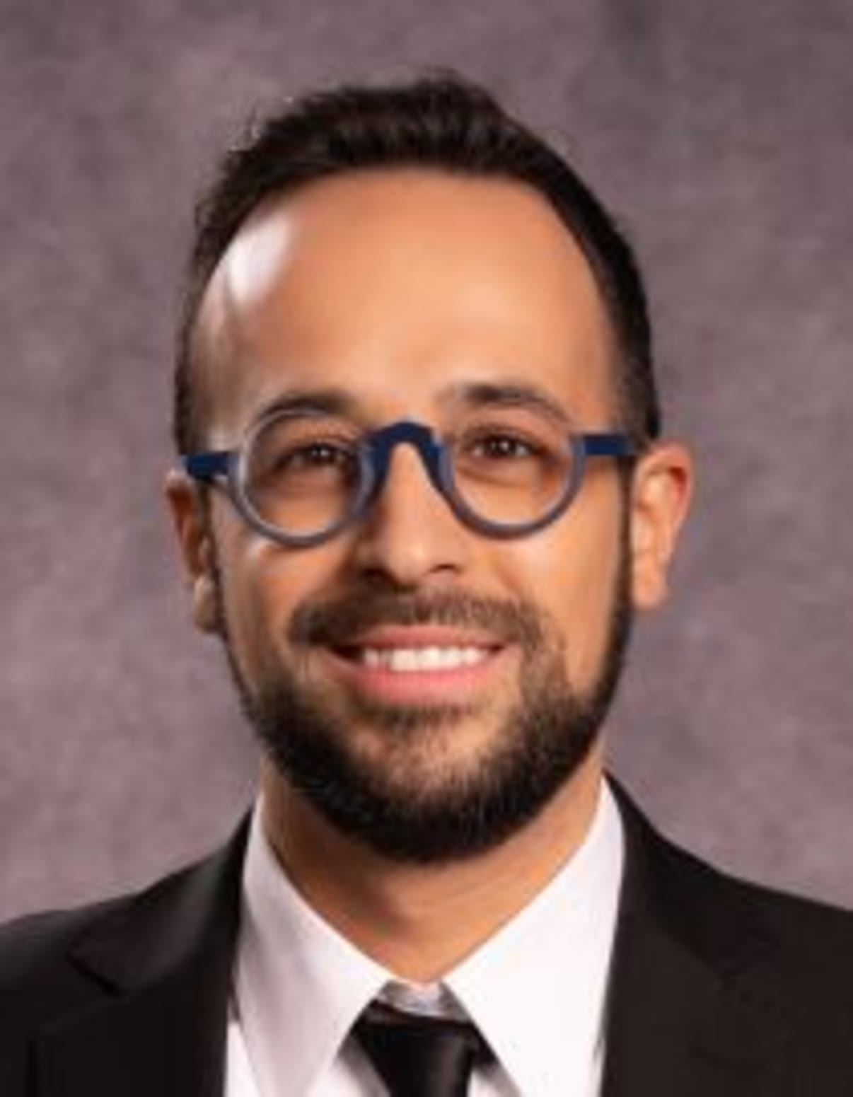 תמונת פורטרט של בעל המקצוע