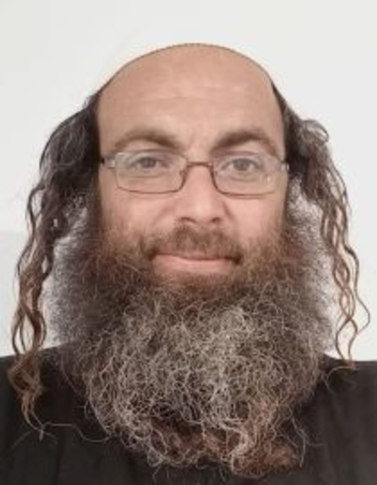 תמונת פורטרט של בעל המקצוע