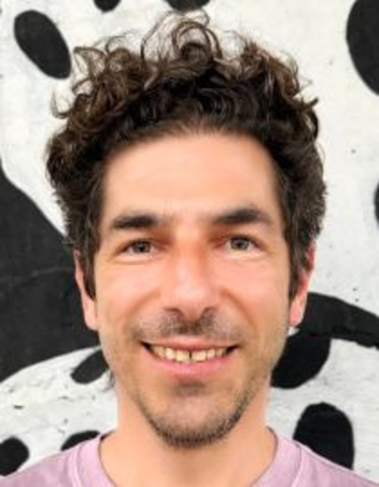 תמונת פורטרט של בעל המקצוע תמונת פורטרט של בעל המקצוע