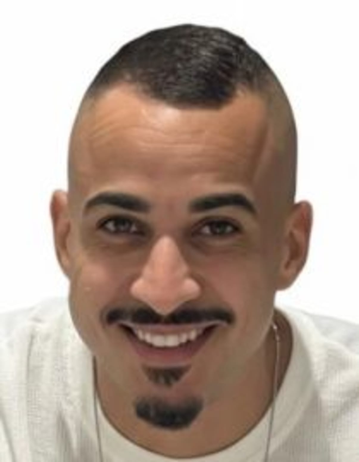 תמונת פורטרט של בעל המקצוע