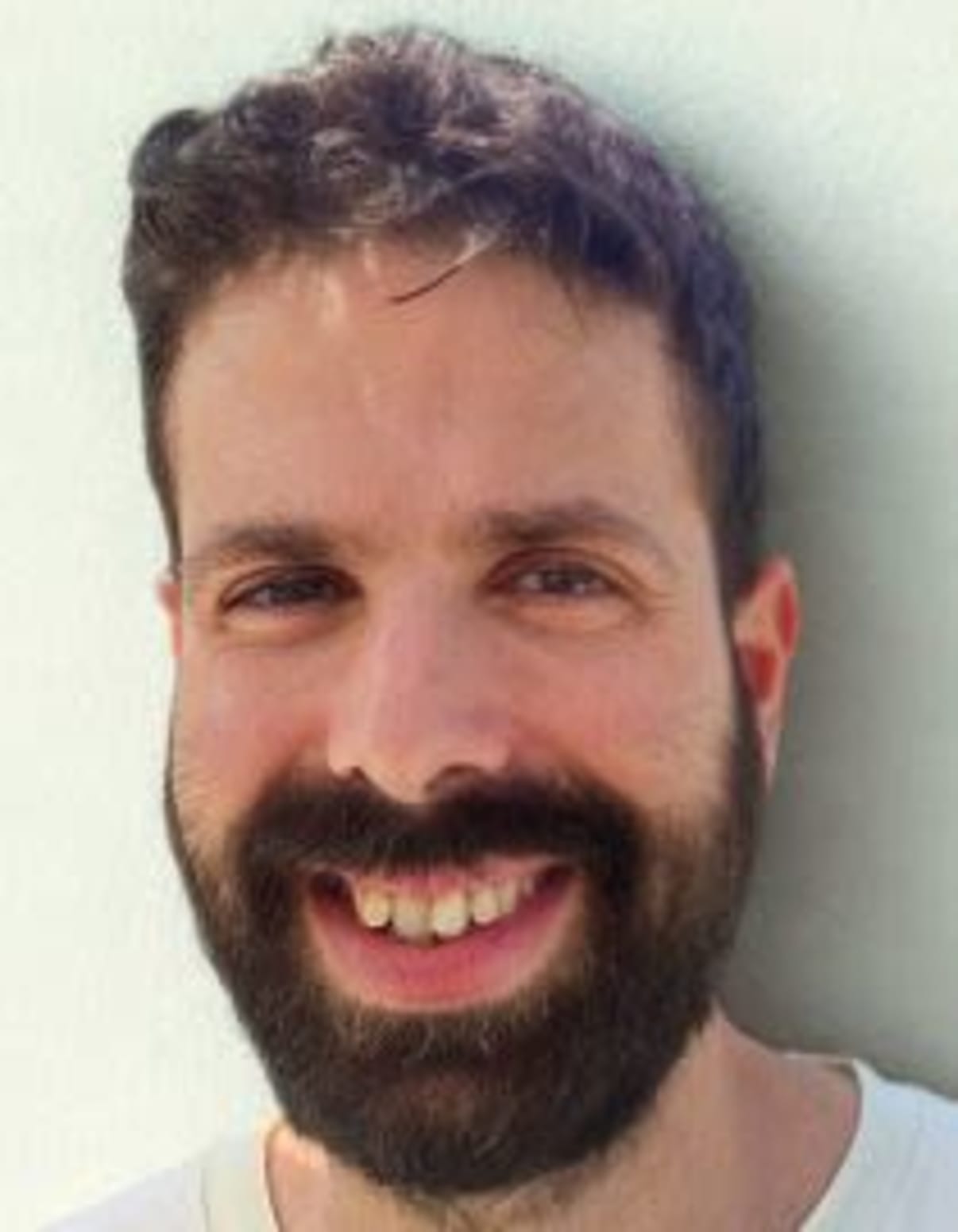 תמונת פורטרט של בעל המקצוע