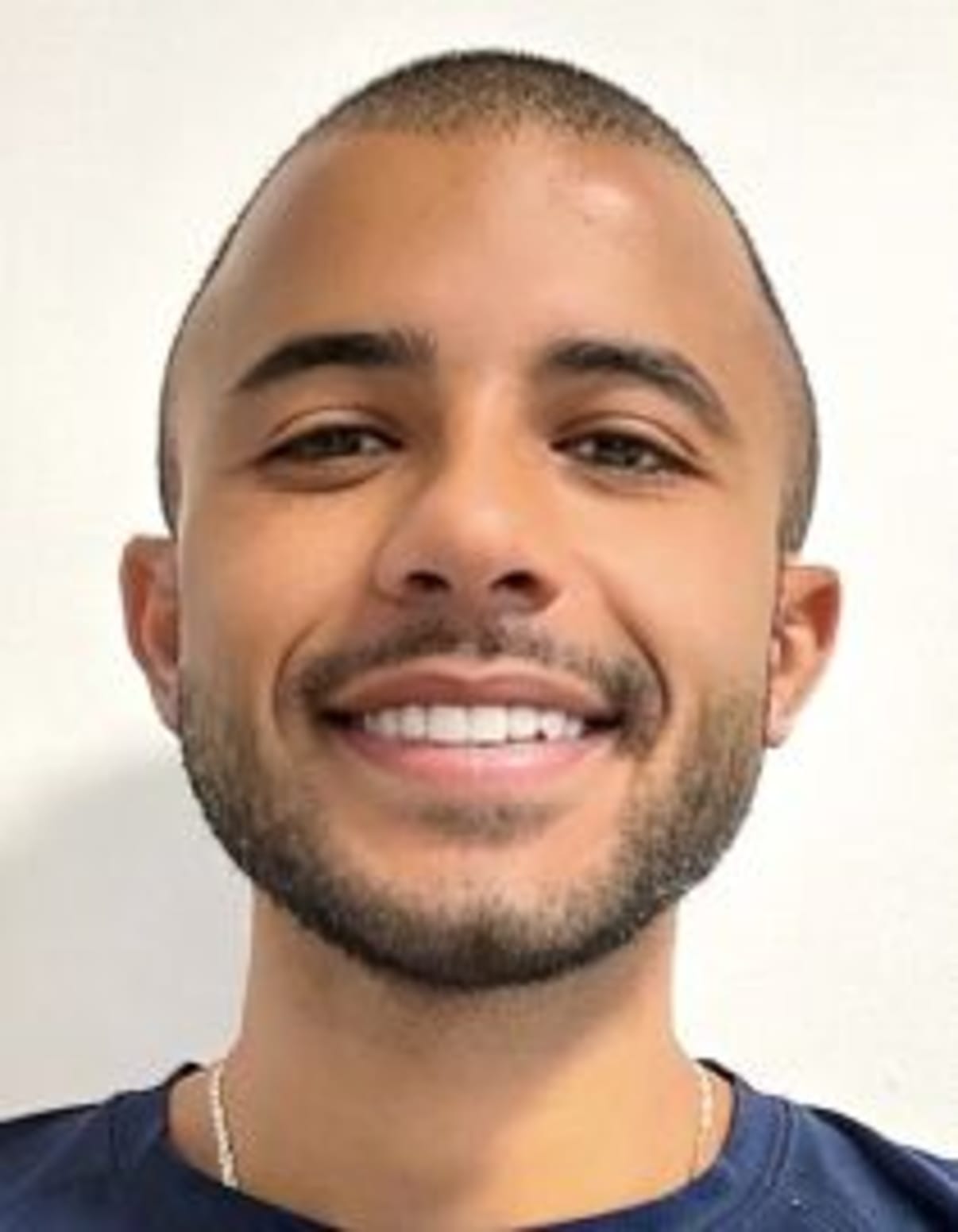 תמונת פורטרט של בעל המקצוע