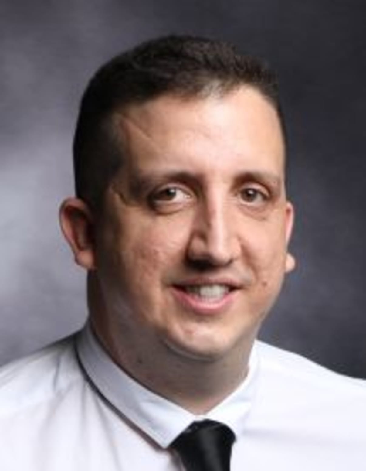 תמונת פורטרט של בעל המקצוע