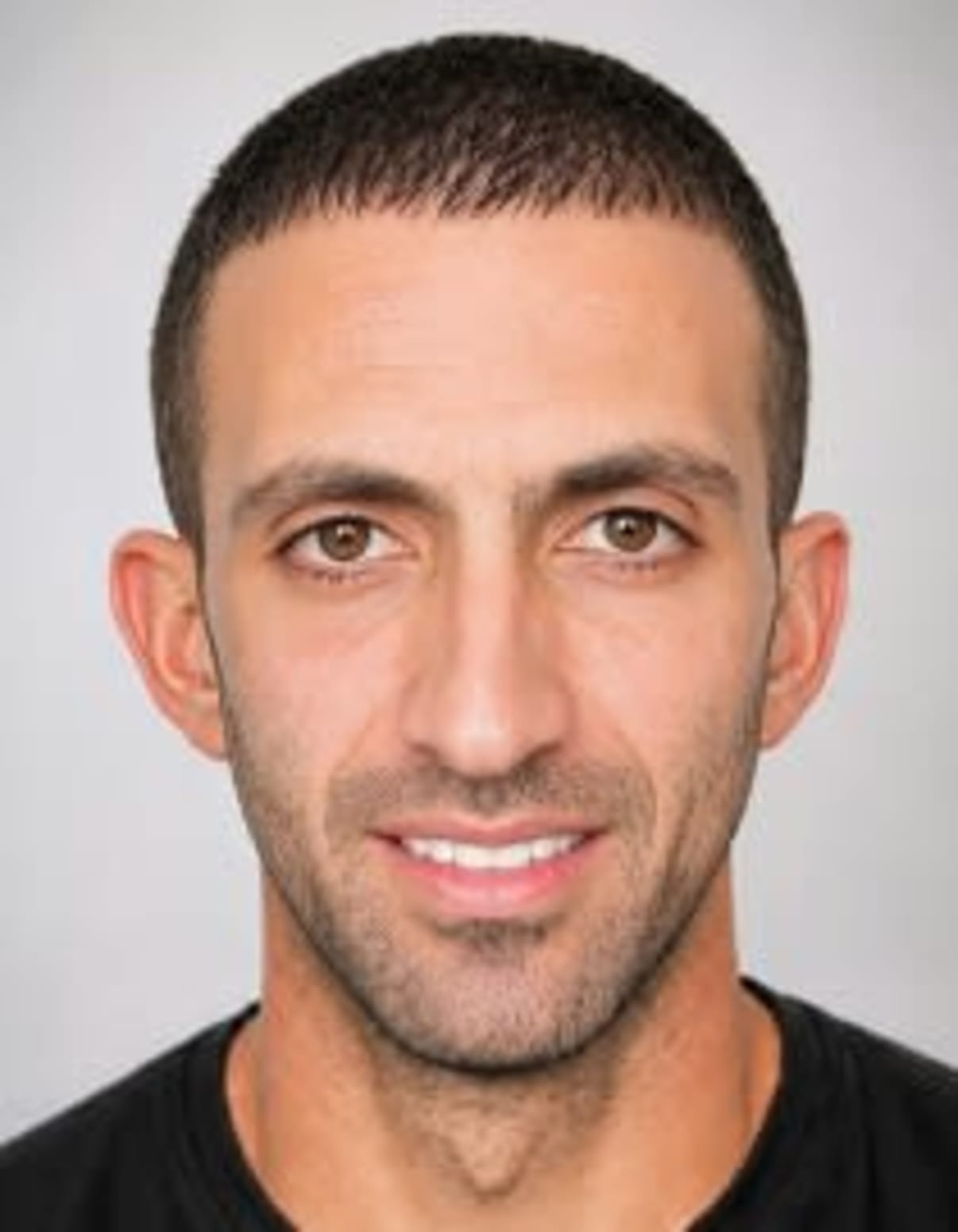 תמונת פורטרט של בעל המקצוע