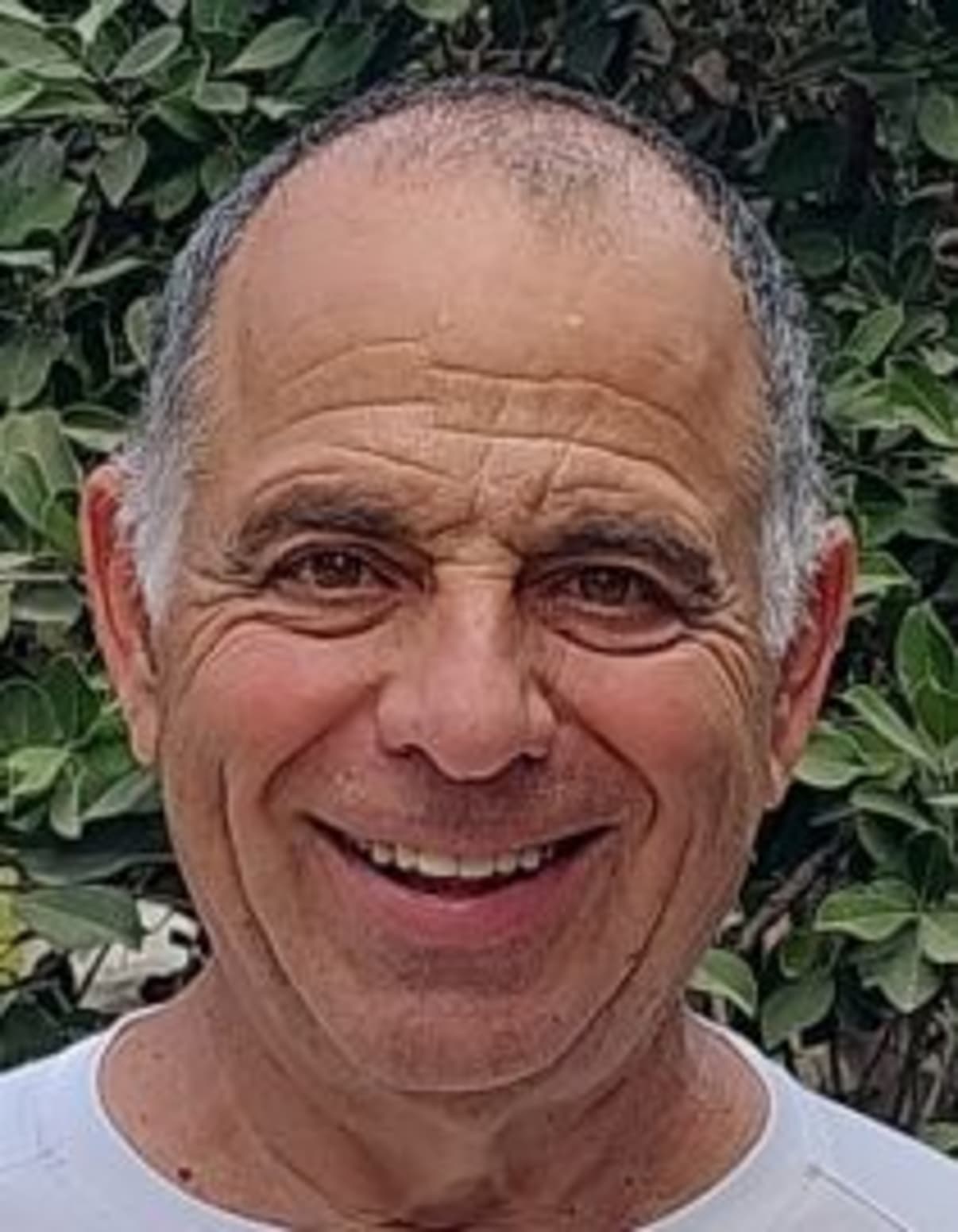 תמונת פורטרט של בעל המקצוע