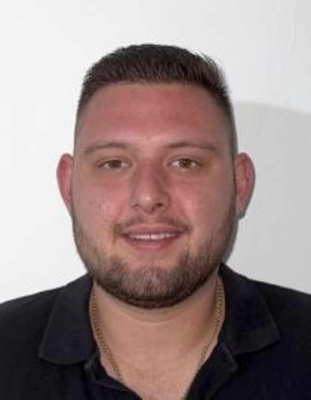 תמונת פורטרט של בעל המקצוע תמונת פורטרט של בעל המקצוע