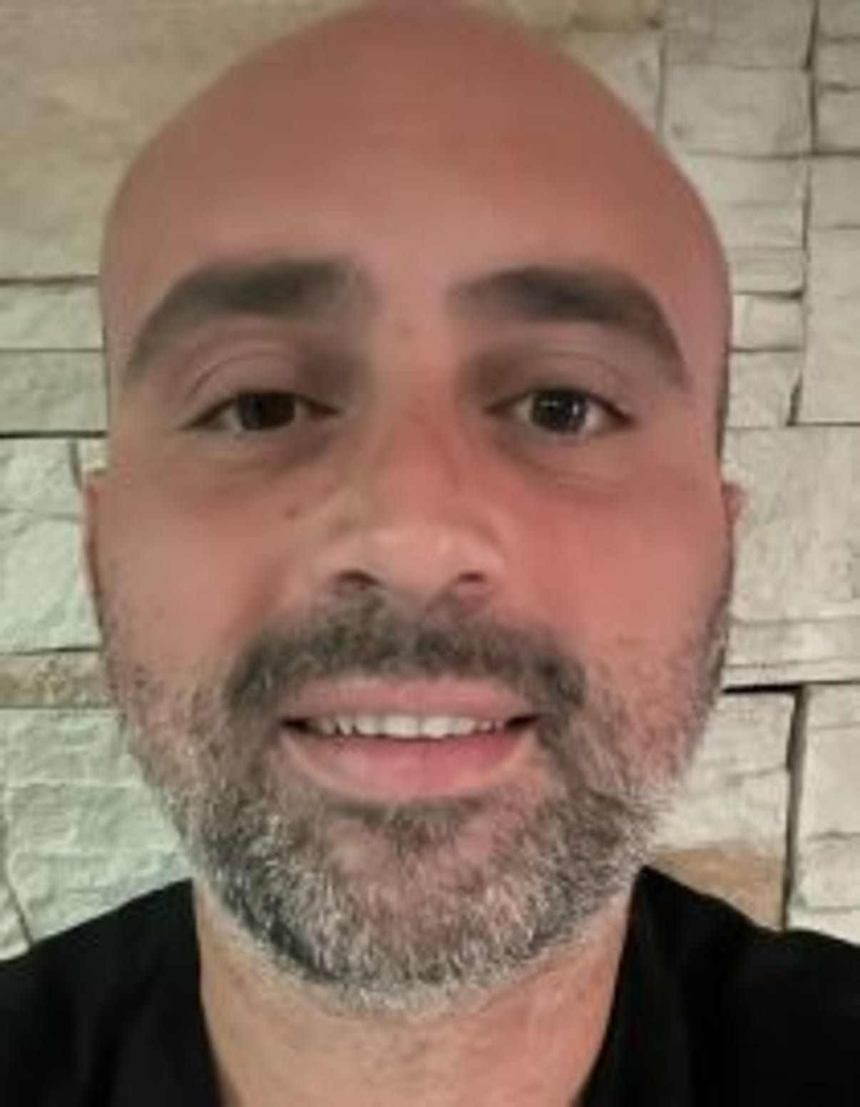 תמונת פורטרט של בעל המקצוע