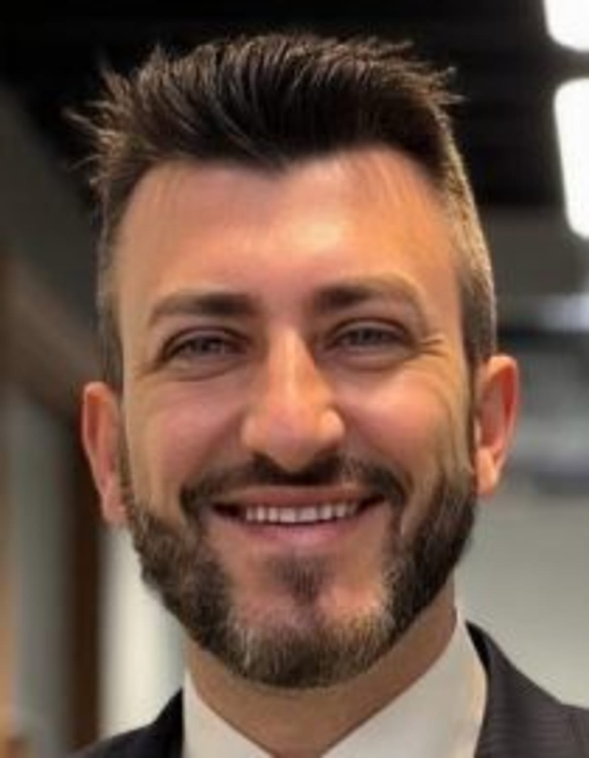 תמונת פורטרט של בעל המקצוע תמונת פורטרט של בעל המקצוע