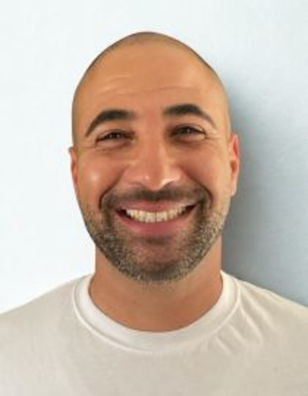 תמונת פורטרט של בעל המקצוע