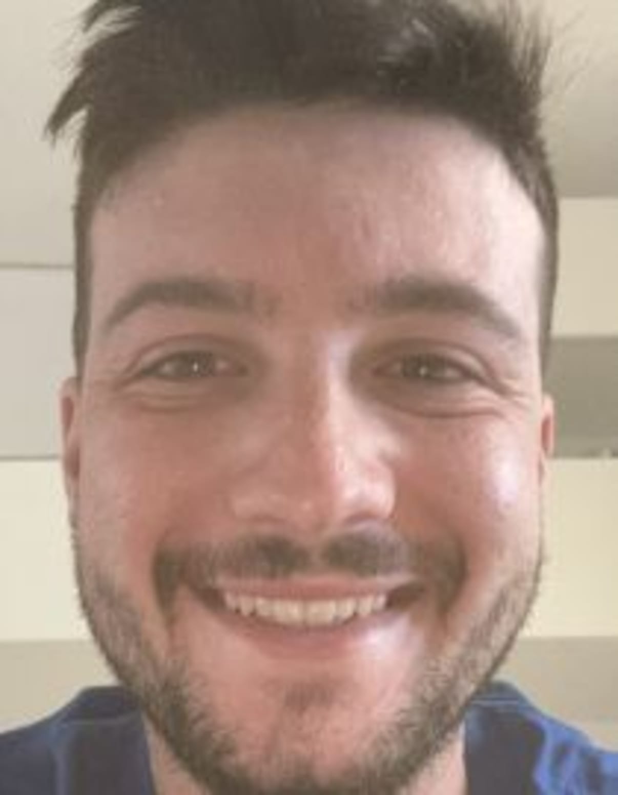 תמונת פורטרט של בעל המקצוע