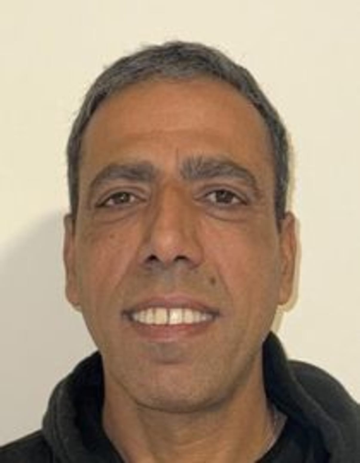 תמונת פורטרט של בעל המקצוע