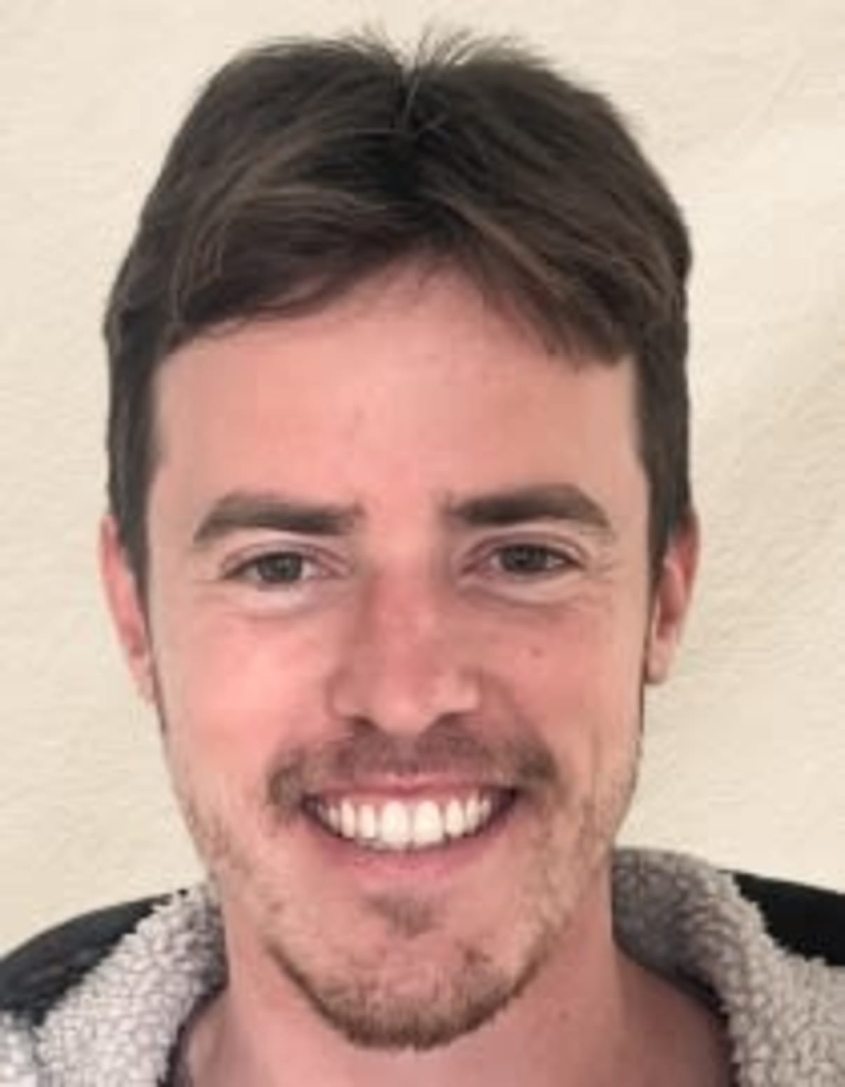 תמונת פורטרט של בעל המקצוע