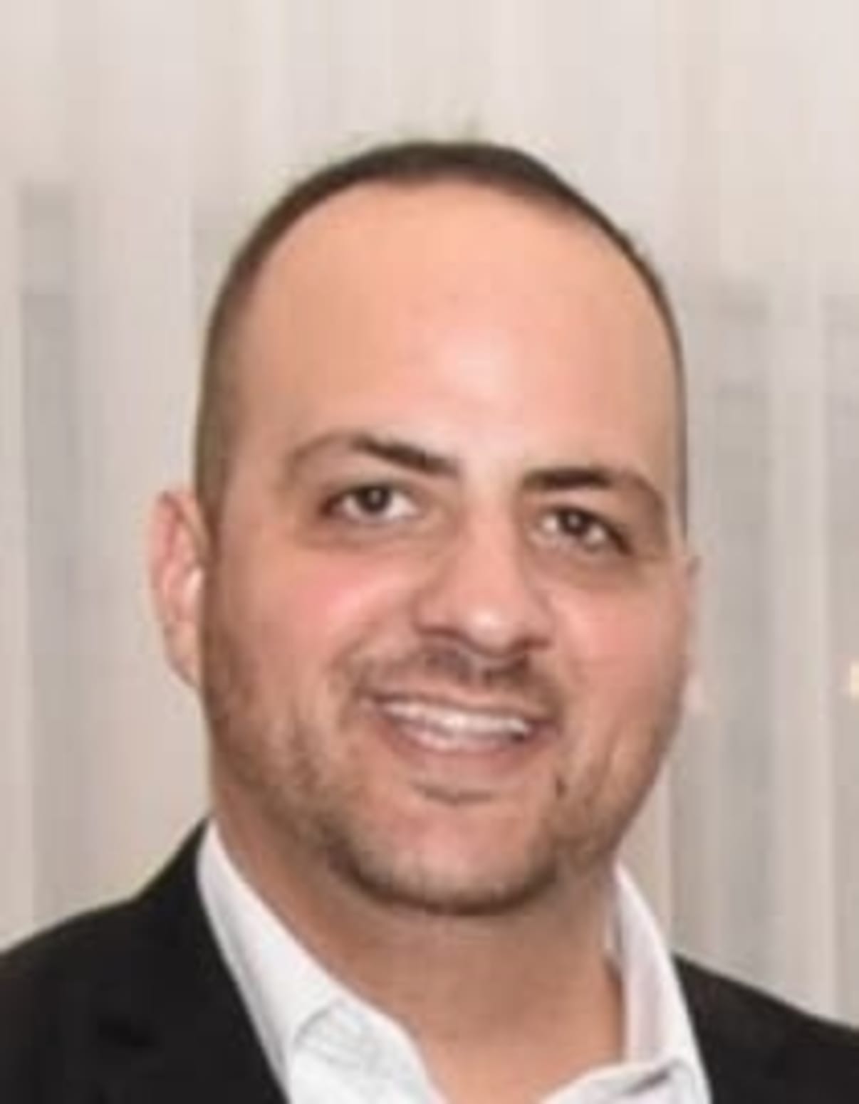 תמונת פורטרט של בעל המקצוע תמונת פורטרט של בעל המקצוע