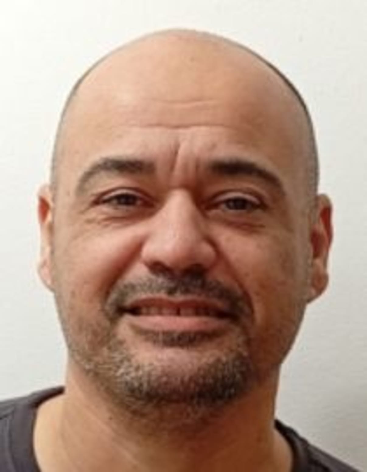 תמונת פורטרט של בעל המקצוע